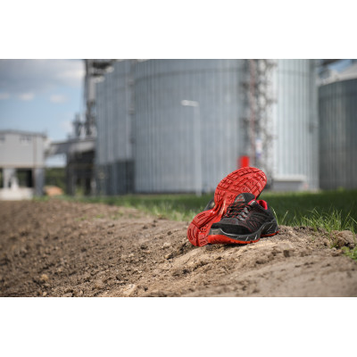 Półbuty robocze WALKER 170 RED S1P SRC – Stylowe i nowoczesne buty robocze dla pracowników logistyki