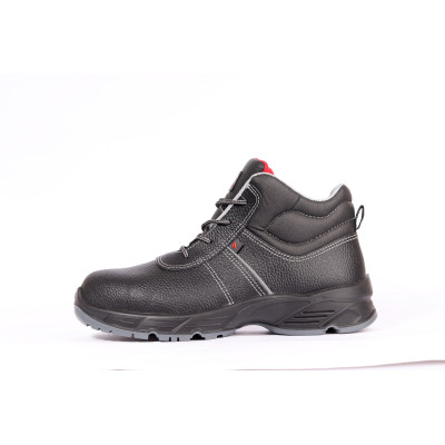 Trzewiki robocze TORNADO 133 S3 SRC – wytrzymałe i niezawodne buty robocze do zadań specjalnych METAL FREE